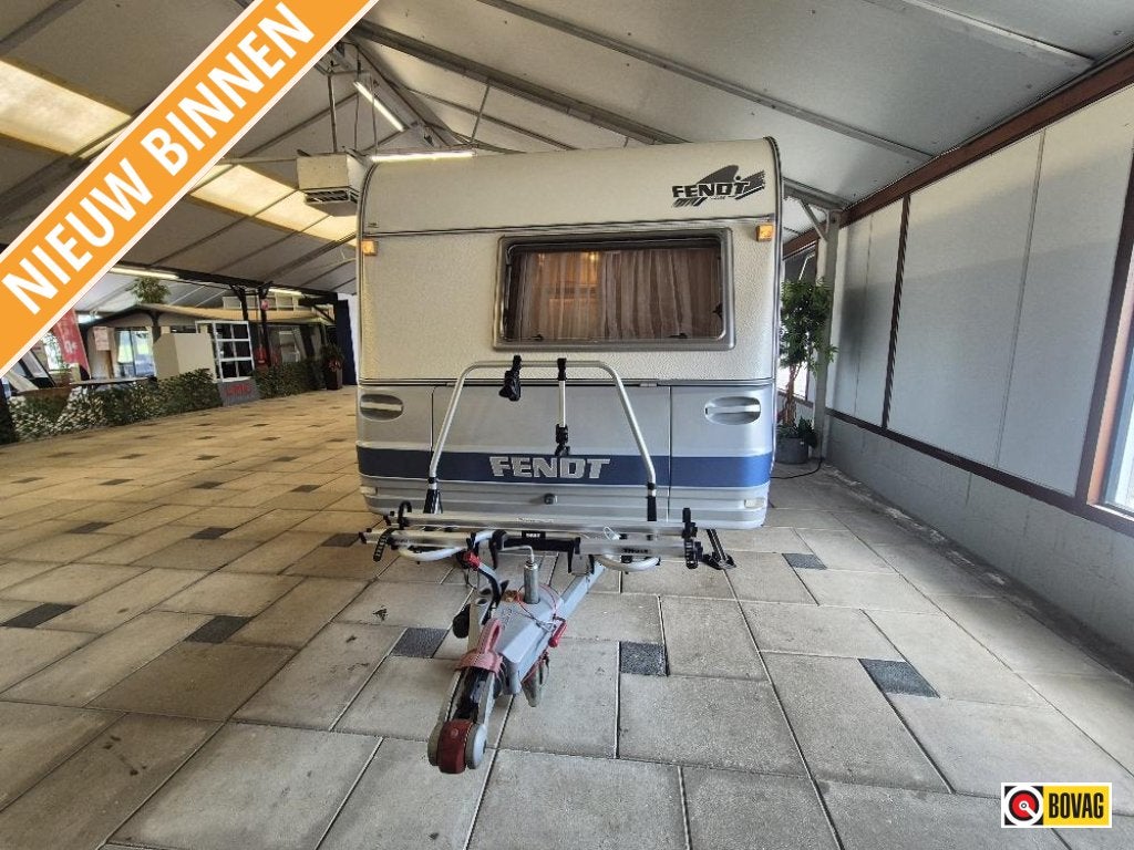 Fendt Saphir 470 BOVAG 2026,Mover,Temp 100, Caravans en Kamperen, Caravans, Rondzit, Bedrijf, Fendt, Tot en met 4