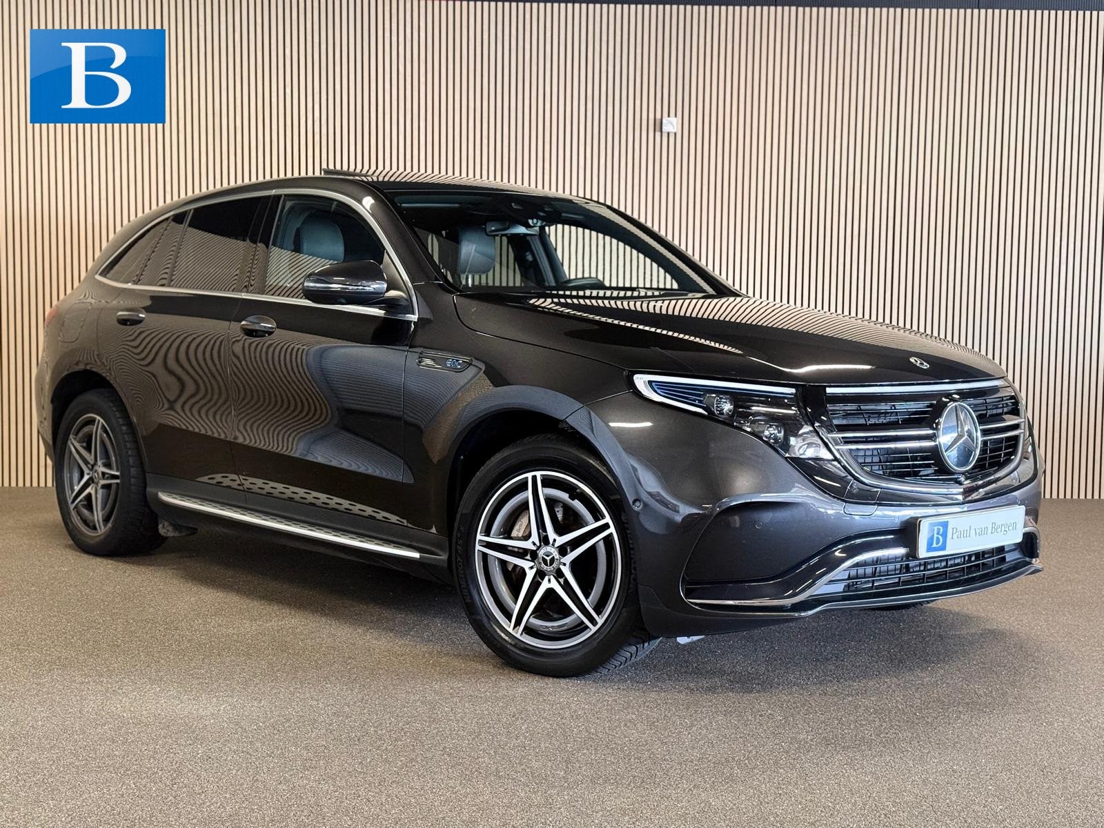 Mercedes-Benz EQC 400 4 Matic 80 kWh AMG STYLING-SOH 94%-SCH, Auto's, Zwart, 380 km, Origineel Nederlands, Vierwielaandrijving