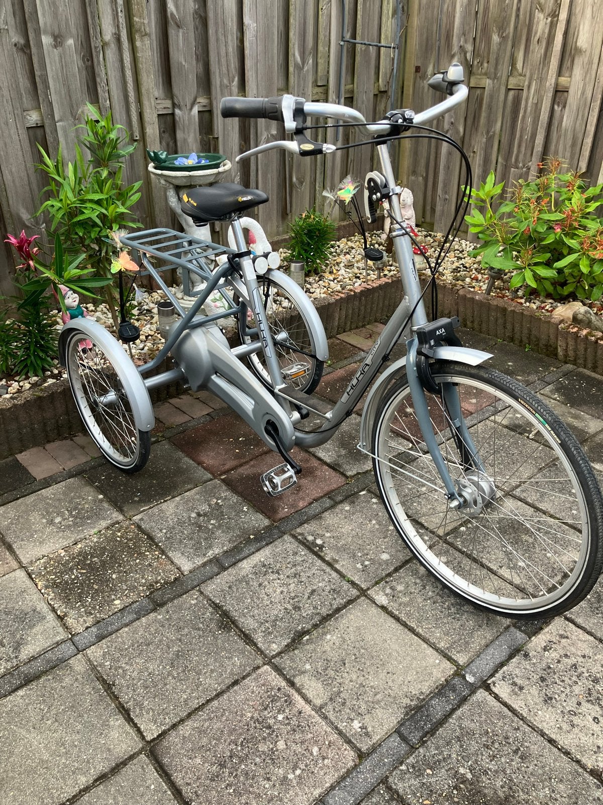 Huka driewieler fiets - Zo goed als nieuw, Ophalen, Zo goed als nieuw, Velgrem