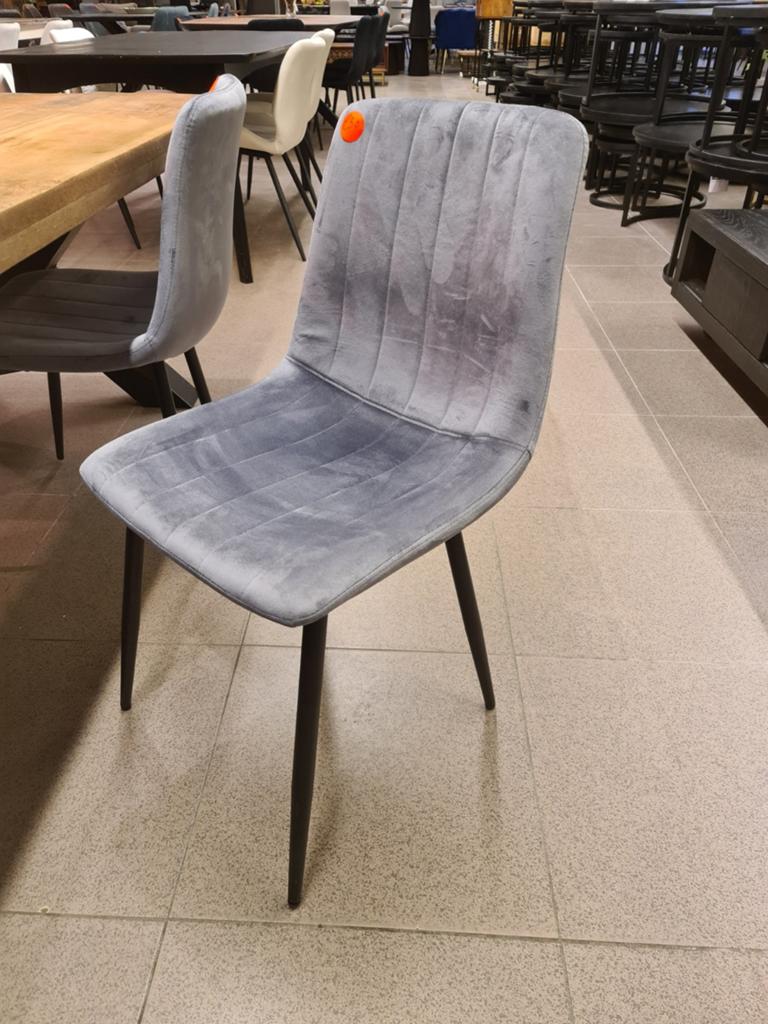 Nieuwe eetkamerstoel adore velvet grijs €35 per stuk, Ophalen, Industrieel landelijk barok brocante koloniaal boheems vintage