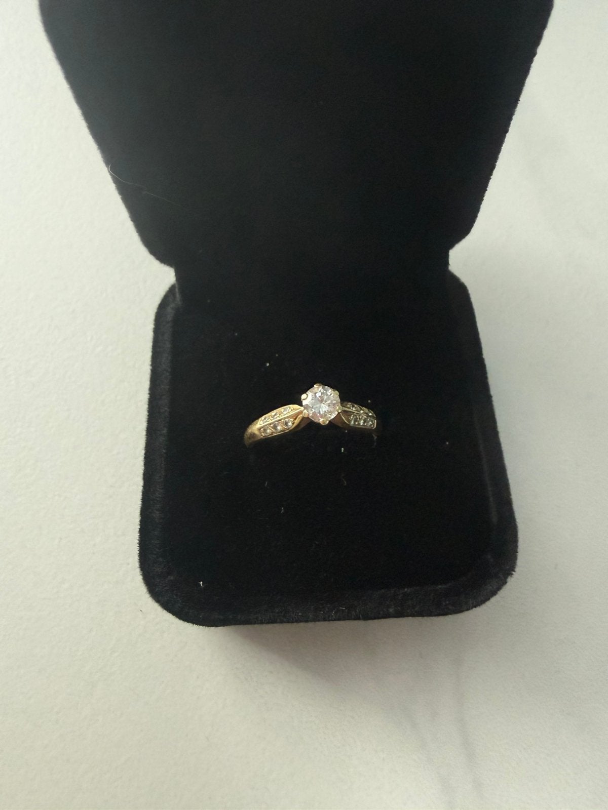 Mooi gouden ring met diamantjes, Ophalen, Gebruikt, 17 tot 18, Dame