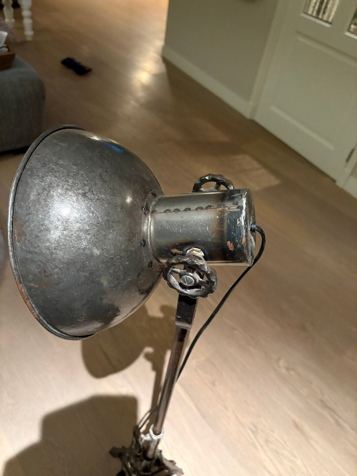 Schemerlamp, oude look.  Ongeveer 1,20 hoog, Ophalen, Zo goed als nieuw