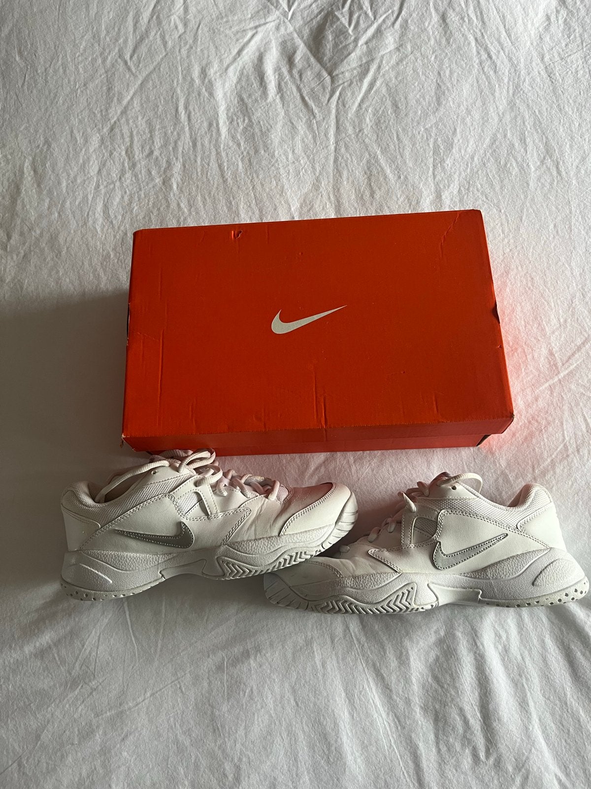 Nieuwe Nike Court Lite 2 tennisschoenen - Maat 40, Ophalen of Verzenden, Nieuw, Wit, Sportschoenen