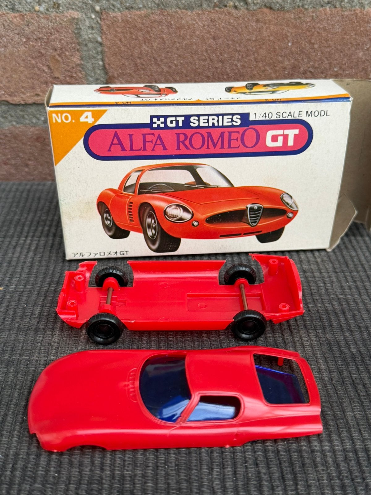 1:40 X GT series Alfa Romeo GT, Ophalen of Verzenden, Gebruikt, Auto, Overige merken