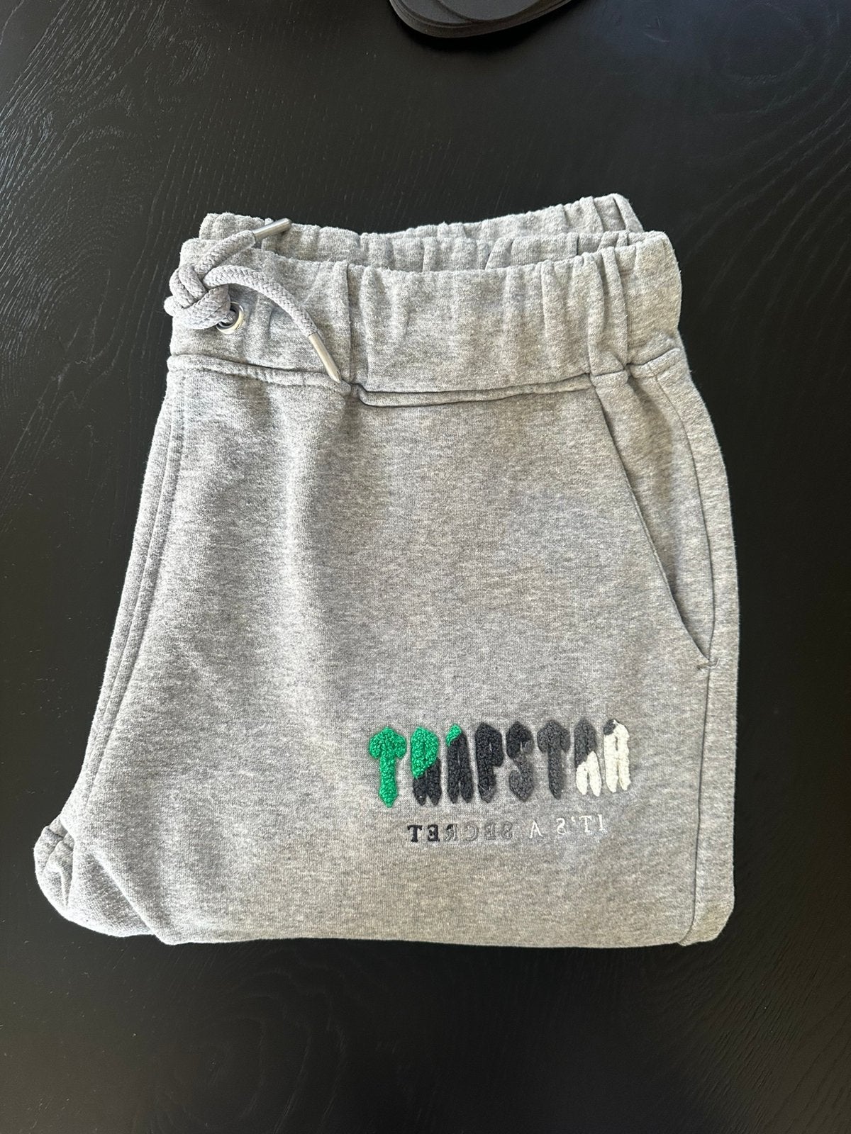 Trapstar Sweatpants Grijs - Maat XL, Ophalen of Verzenden, Zo goed als nieuw, Maat 56/58 (XL), Grijs