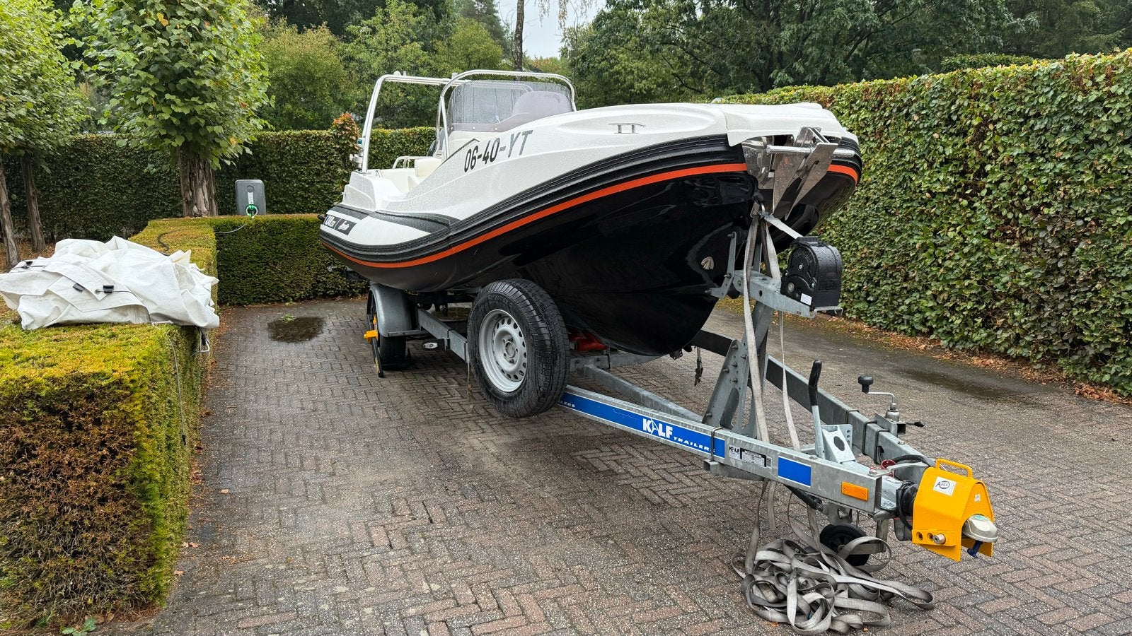 Foto 12 van ZAR Formenti 57 Well Deck met Suzuki DF150 en KALF trailer