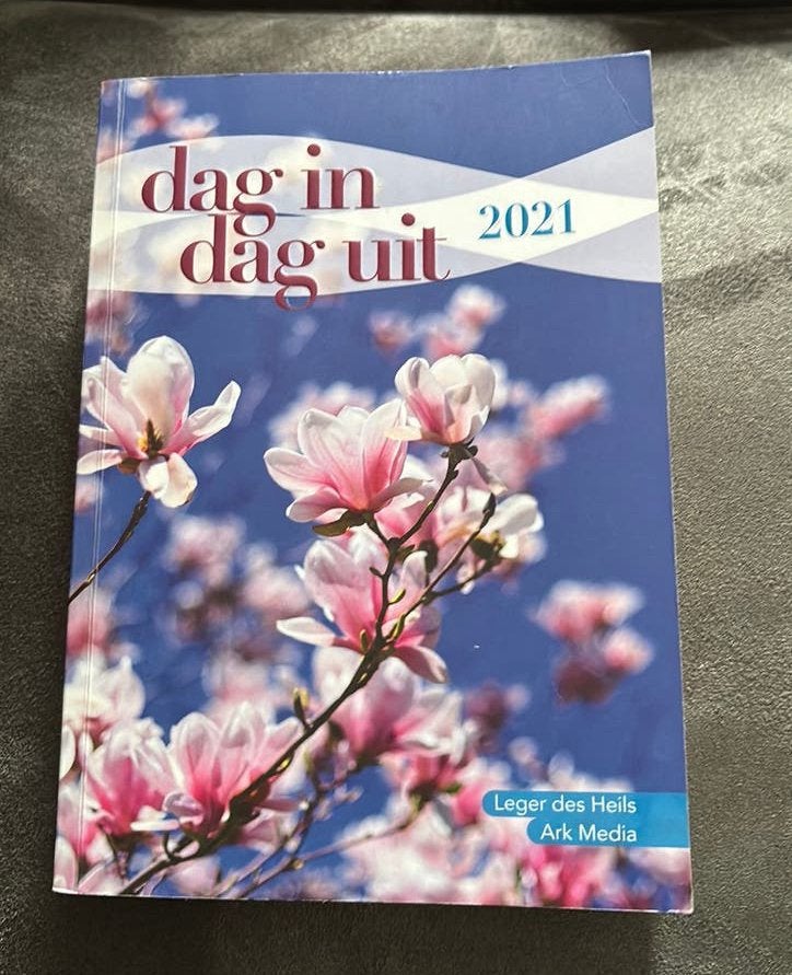 Dag in, dag uit (bijbels dagboek), Ophalen