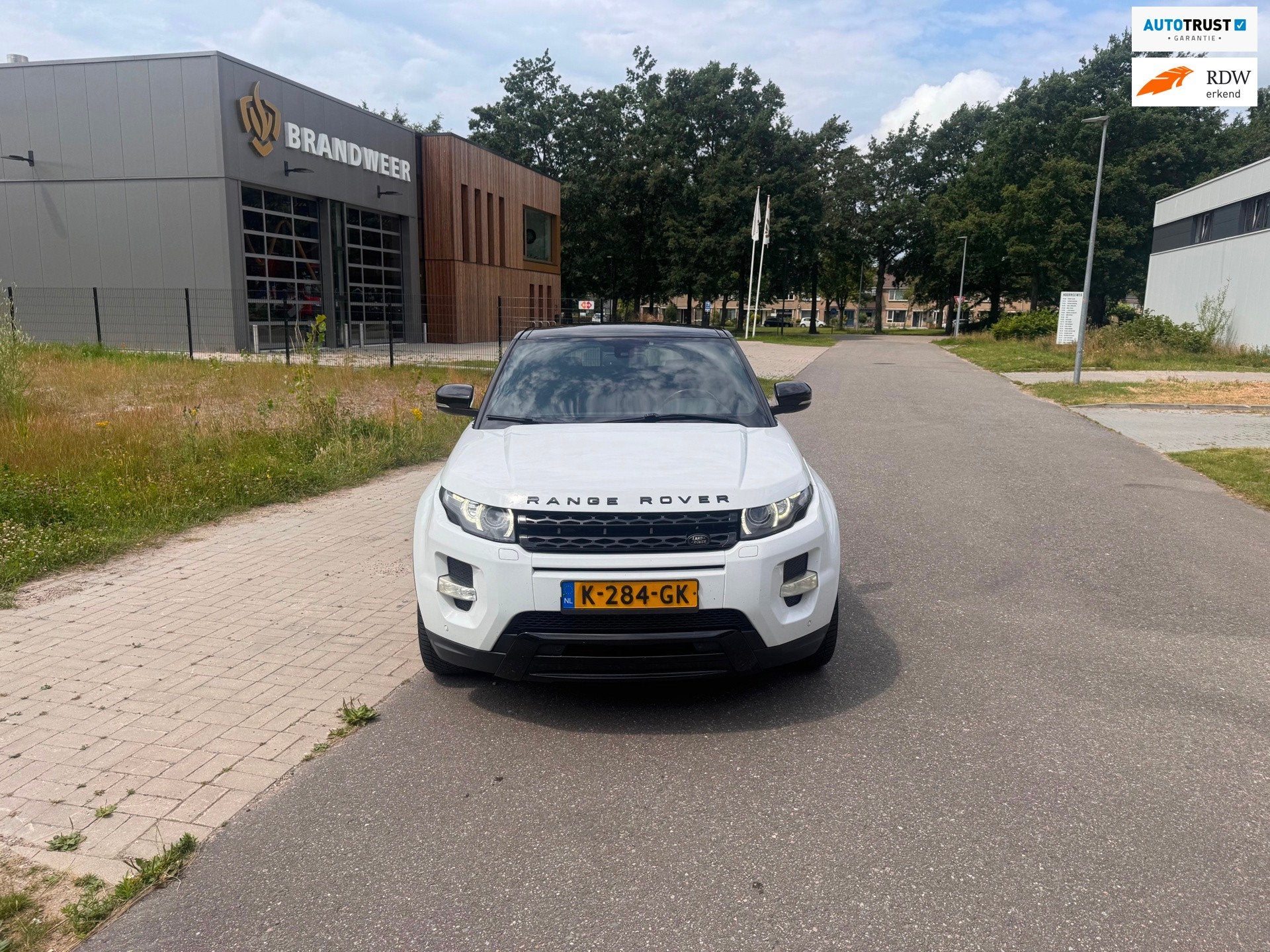 Land Rover Range Rover Evoque 2.2 SD4 4WD Prestige Navi.Clim, Auto's, Automaat, Euro 5, 15 km/l, 1650 kg