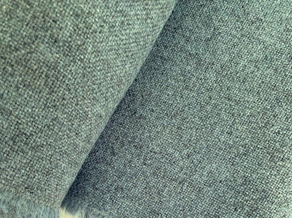 Kvadrat Tonica zacht blauw; 2,77 meter meubelstof; NU 180€, Wol, Blauw, 120 cm of meer, Ophalen of Verzenden