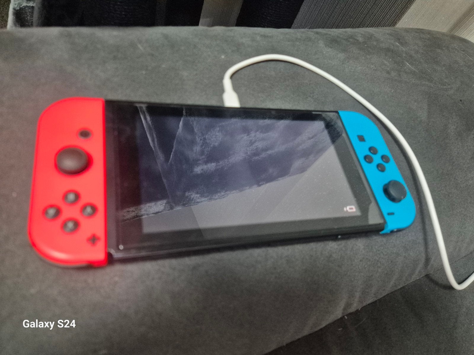 Nintendo Switch Original met Dock en Oplader, Spelcomputers en Games, Spelcomputers | Nintendo Switch, Gebruikt, Switch Original