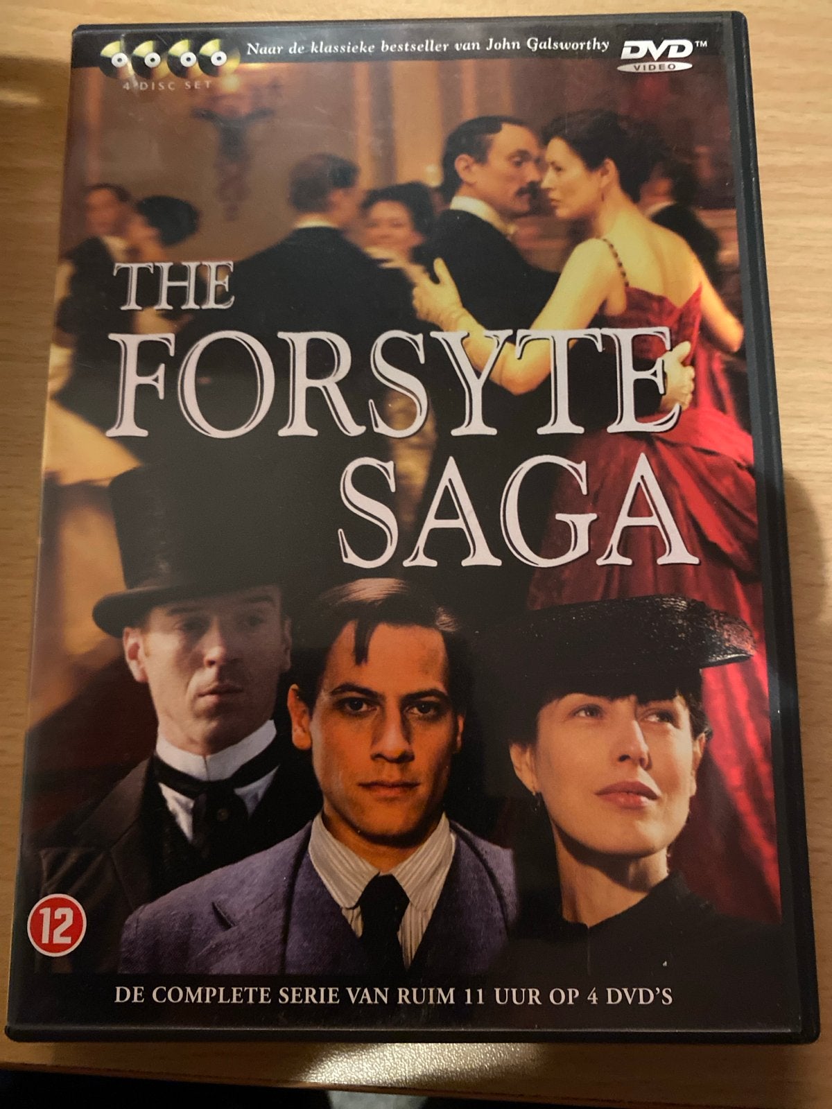 The Forsyte Saga - Complete Serie (4 DVD's), Overige genres, Ophalen of Verzenden, Zo goed als nieuw, Vanaf 12 jaar