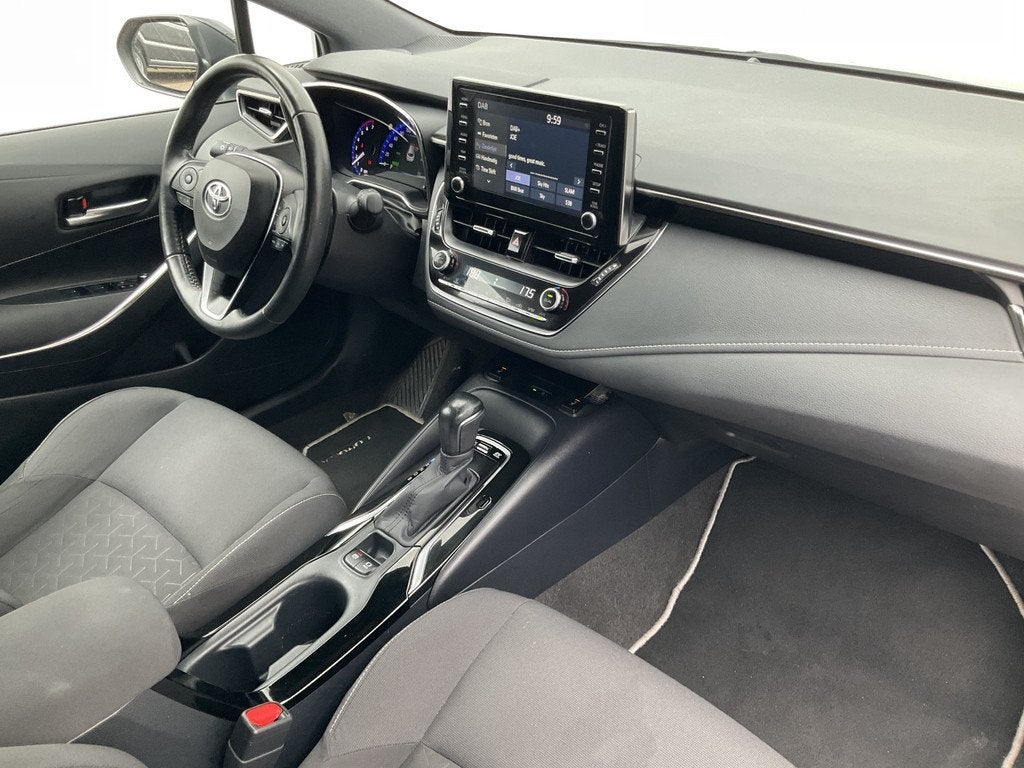Toyota Corolla Touring Sports 1.8 Hybrid Stoel/Stuurverw. Bu, 1345 kg, 450 kg, Gebruikt, 4 cilinders