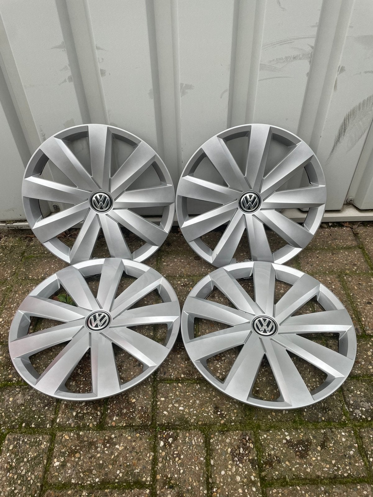 Volkswagen wieldoppen 15 inch, Auto diversen, Wieldoppen, Ophalen of Verzenden, Zo goed als nieuw