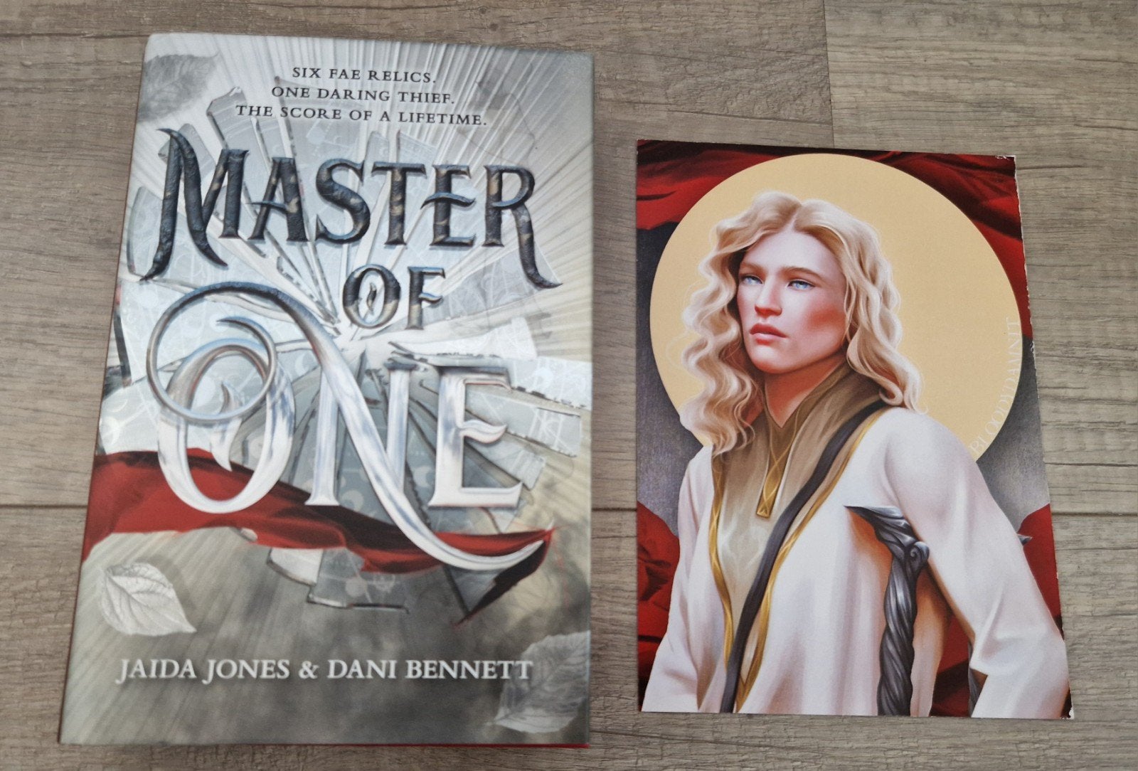 boek master of one fairyloot jaida jones bennet engels, Ophalen of Verzenden, Zo goed als nieuw
