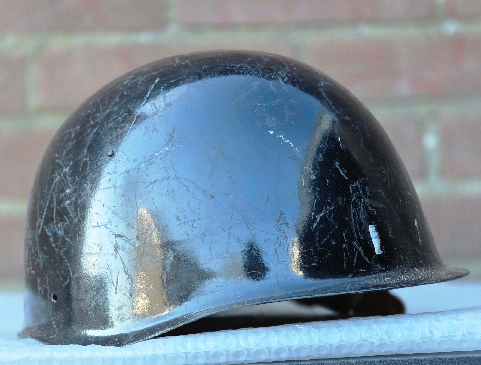 brandweerhelm brandweer Slowakije, Ophalen of Verzenden, Landmacht, Nederland, Embleem of Badge