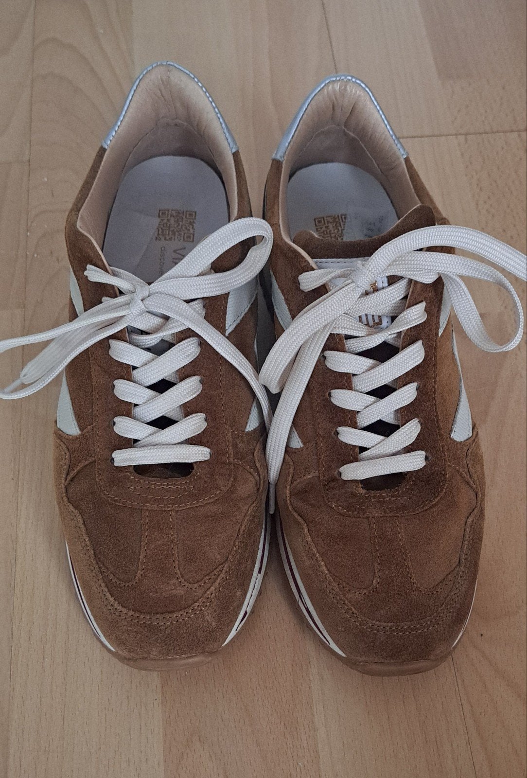 VIA VAI suède sneakers - Maat 40, Via Vai, Dansschoenen, Ophalen of Verzenden, Zo goed als nieuw