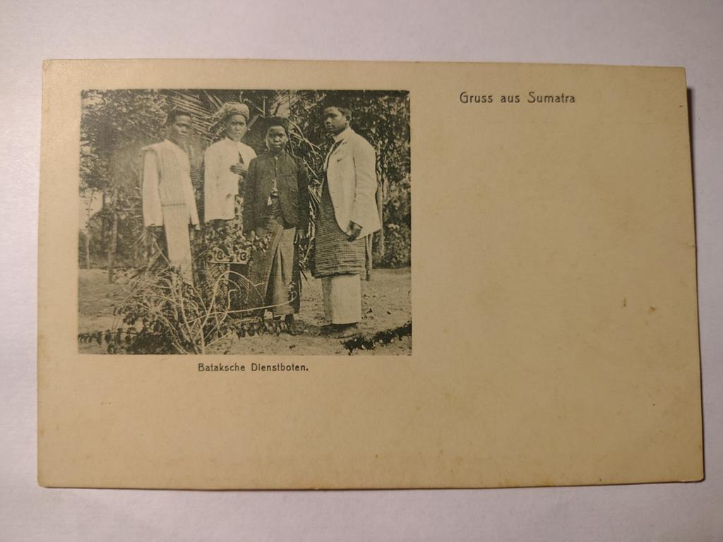 Nederlands-Indië Gruss aus Sumatra Bataksche Dienstboten., Ophalen of Verzenden, 1920 tot 1940