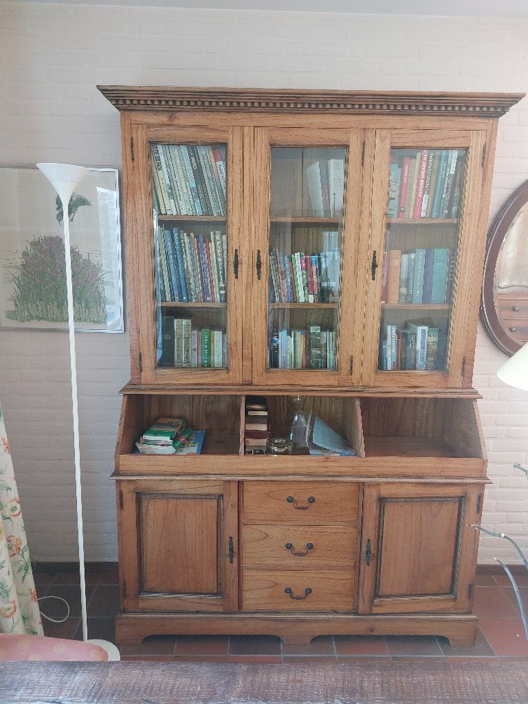 Buffetkast hout met lades, vakken en vensters, 200 cm of meer, Klassiek, 150 tot 200 cm, Met lade(s)