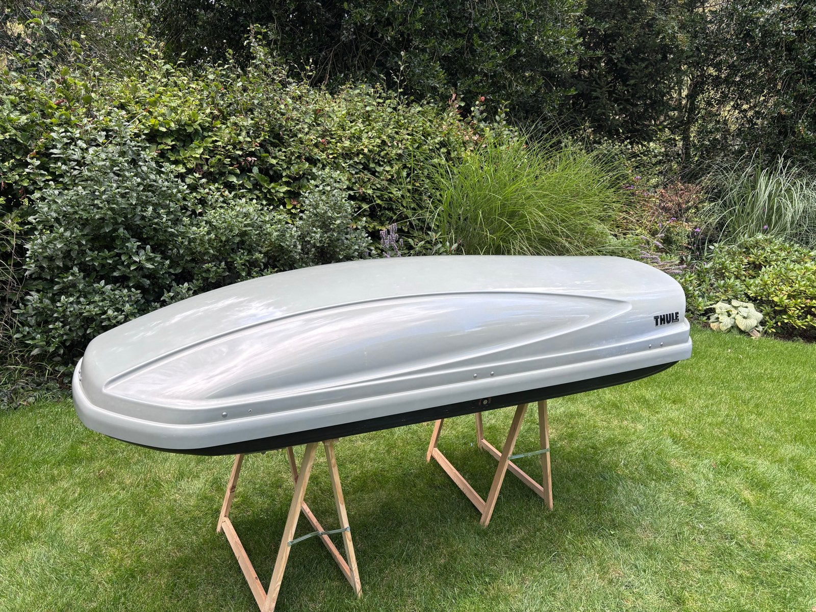 Thule Atlantis 900 dakkoffer met FastGrip systeem, Auto diversen, Ophalen of Verzenden, Gebruikt
