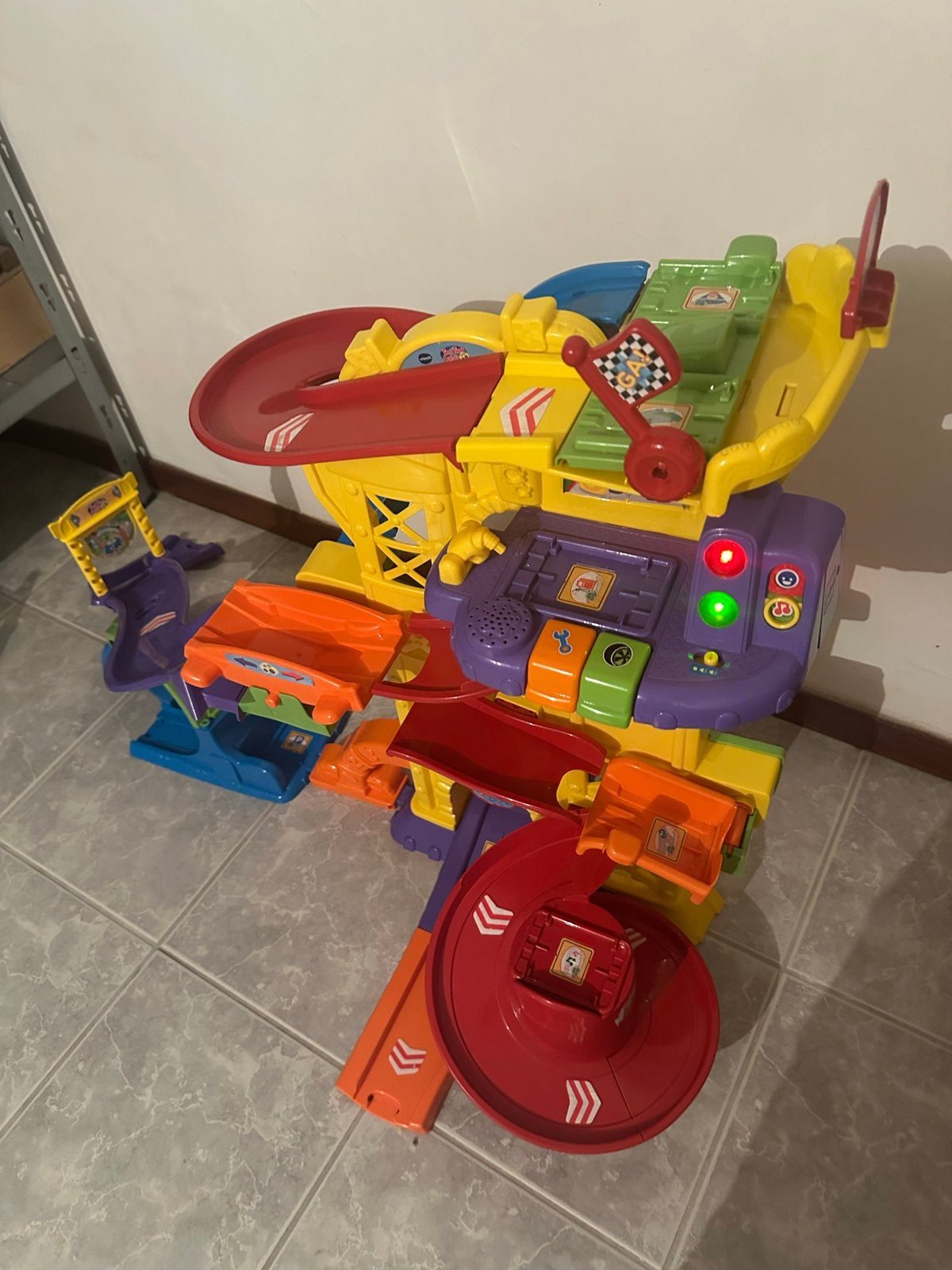 VTech Toet Toet Auto's Racebaan - Grote Speelset, Racebaan, Zo goed als nieuw, Met looping, Elektrisch