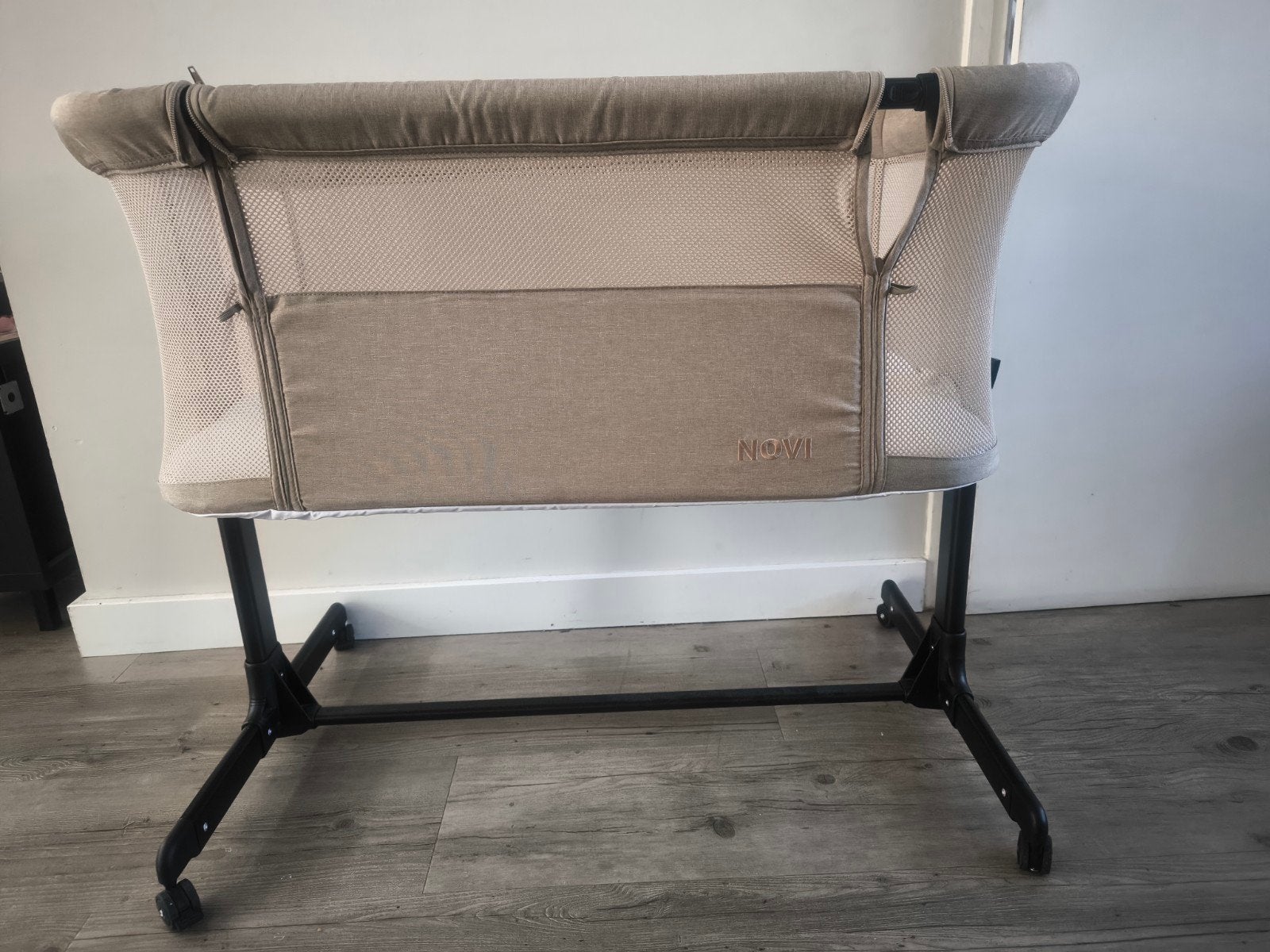 Novi Co-Sleeper / Wieg, Ophalen, Gebruikt, Wieg