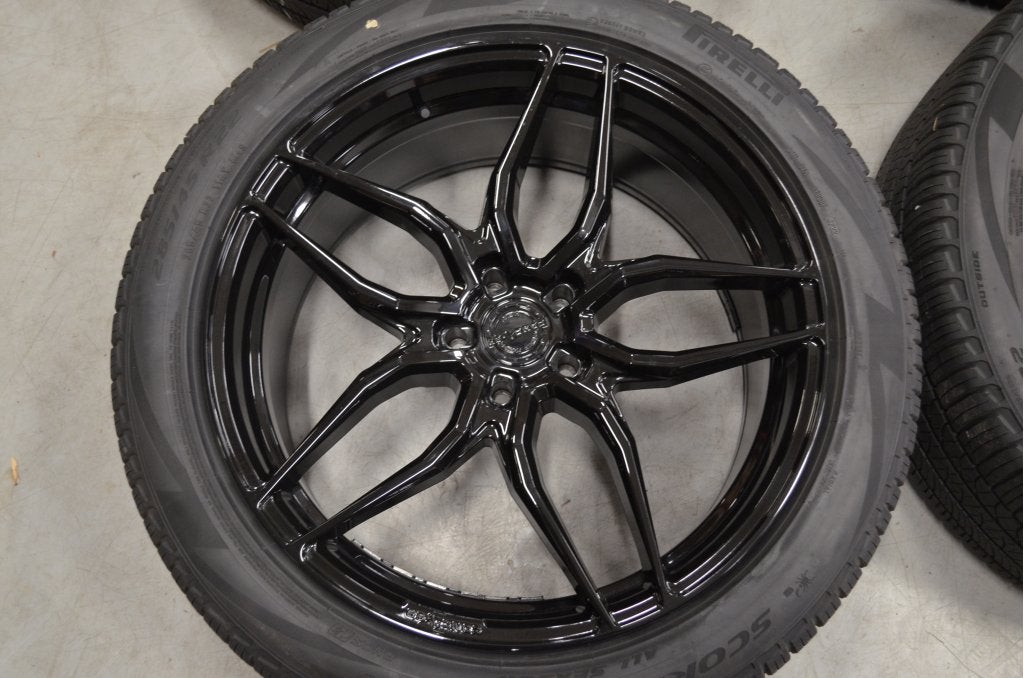 22" Concaver Velgen Range Rover + Pirelli Zomer + TPMS, Niet ingevuld, Gebruikt, 285 mm, Banden en Velgen