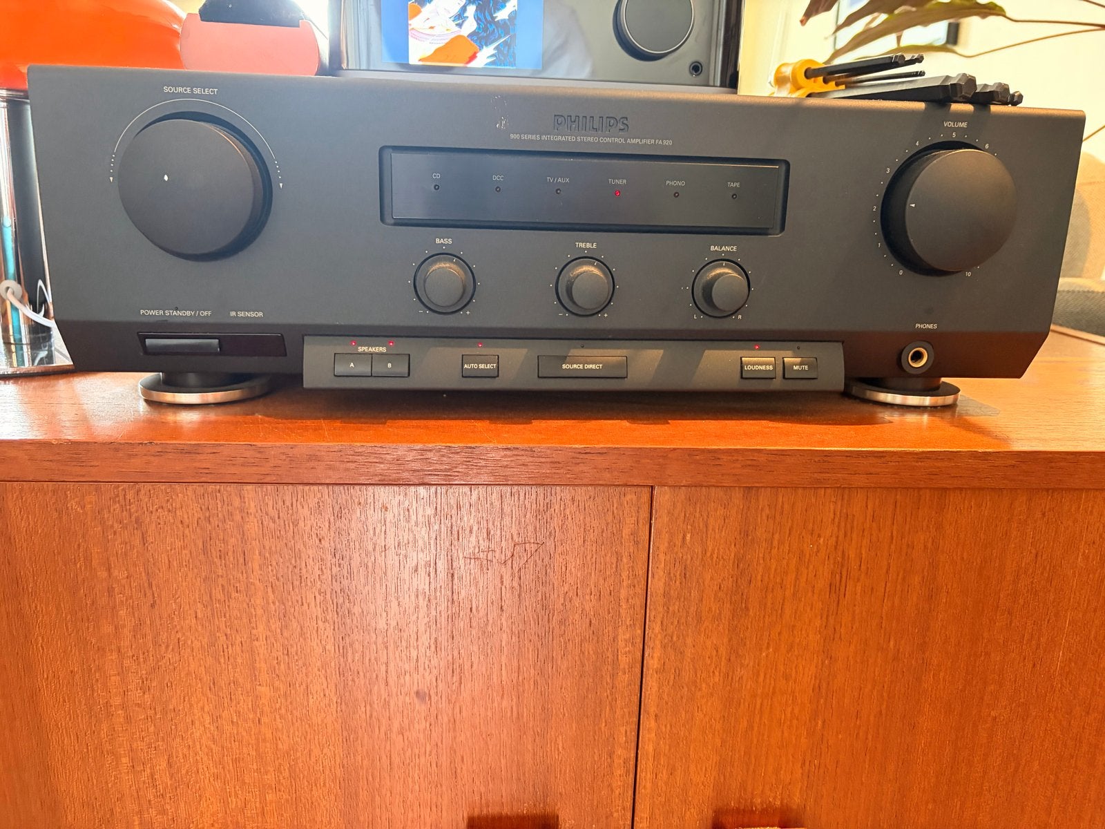 Philips FA931 Geïntegreerde Stereo Versterker, Gebruikt, 60 tot 120 watt, Stereo, Ophalen