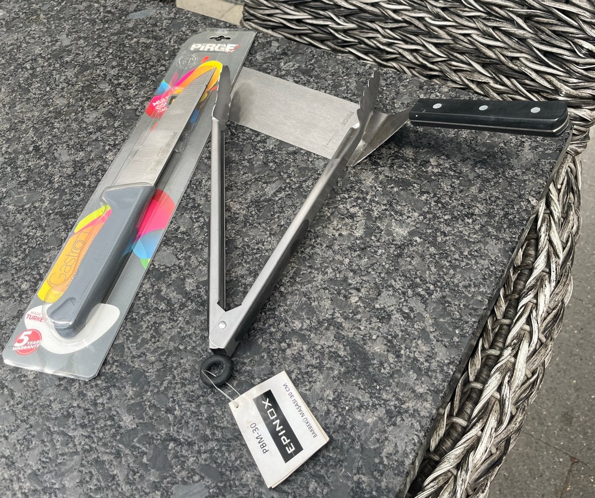 Nieuwe BBQ tang spatel en mes set - Perfect voor grillen!, Ophalen of Verzenden, Nieuw