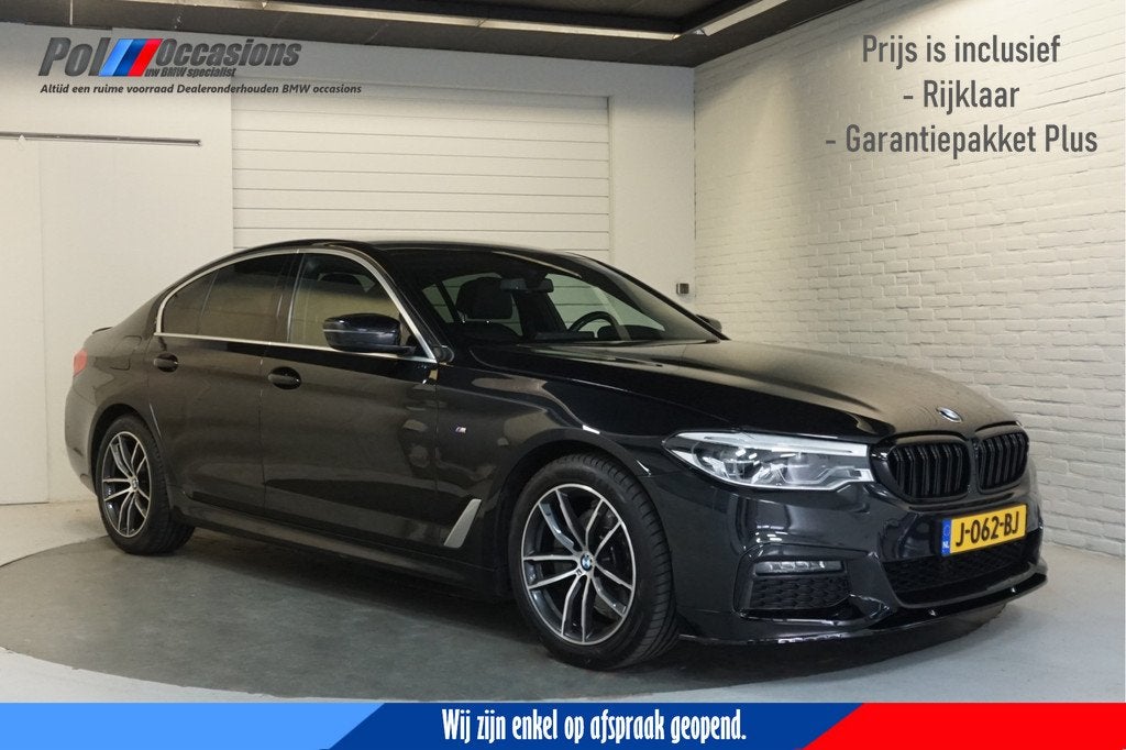 BMW 5 Serie 520i High Exec M-Pakket | Carplay | Dealerauto |, Auto's, BMW, Bedrijf, Te koop, 5-Serie, ABS, Achteruitrijcamera