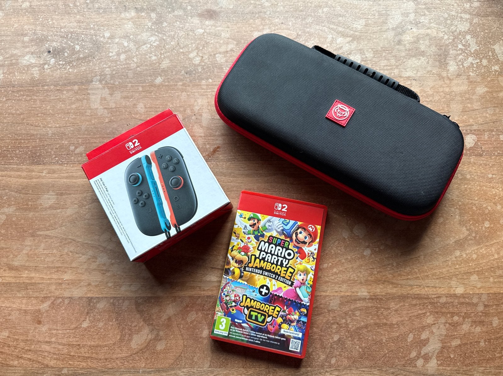 Super Mario Party Jamboree + Joy-Cons + Switch case, Spelcomputers en Games, Games | Nintendo Switch, Muziek, Eén computer, Ophalen of Verzenden