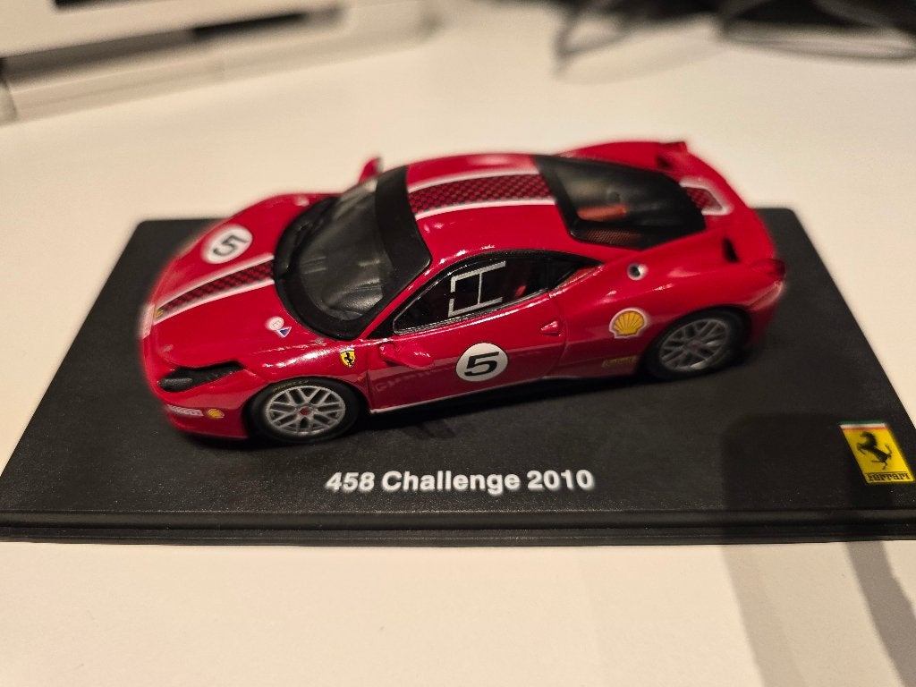 Ferrari 458 challenge 2010 1/43, Hobby en Vrije tijd, Modelauto's | 1:43, Ophalen of Verzenden, Gebruikt, Auto, Overige merken