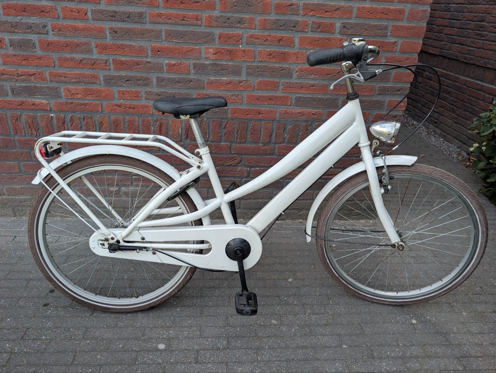 24 inch meisjesfiets met 3 versnellingen. Helemaal in orde, Ophalen, Terugtraprem, Versnellingen, Gebruikt