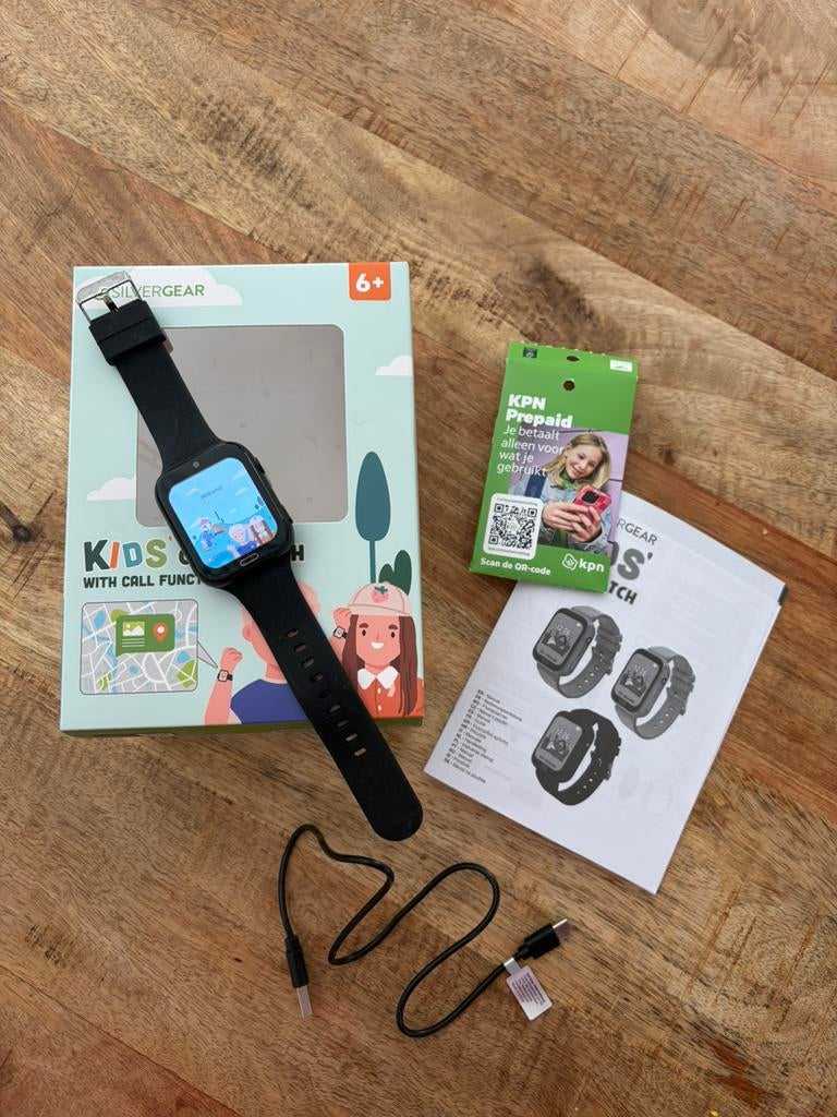 Gloednieuwe GPS horloge/smartwatch voor kinderen + sim, Ophalen of Verzenden, Nieuw, Zwart, Jongen of Meisje