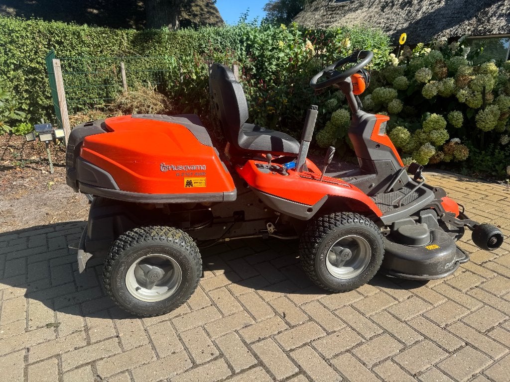Husqvarna R 216T AWD, slechts 112 draaiuren, Ophalen, Gebruikt, Husqvarna, Mulchfunctie