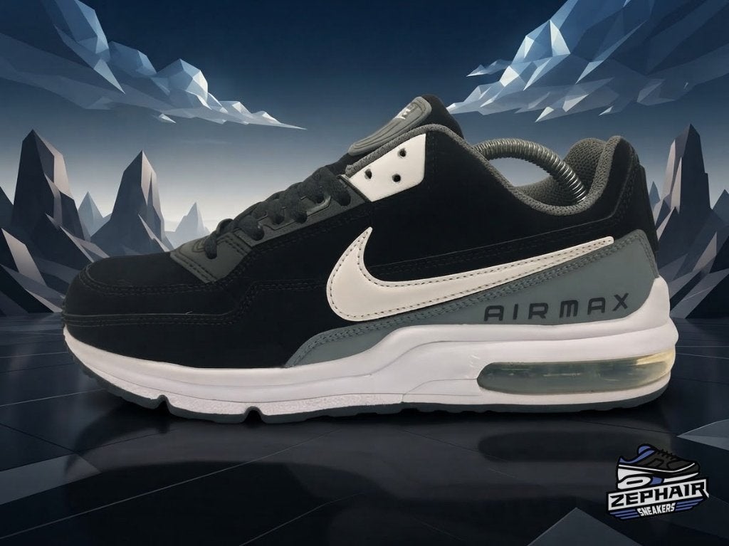 Nike Air Max LTD 'Black/Cool Grey' EU42 2021, Colosseum 1, 1213 NL Hilversum, Nederland, Zwart, Nike, Ophalen of Verzenden