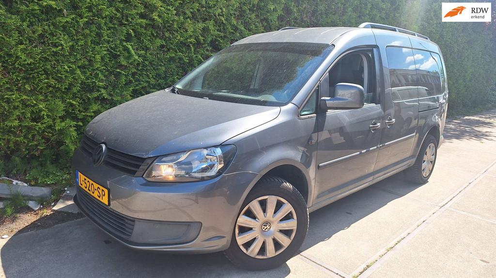 Volkswagen Caddy Maxi 1.2 TSI Highline, Voorwielaandrijving, Euro 5, 15 km/l, Zwart