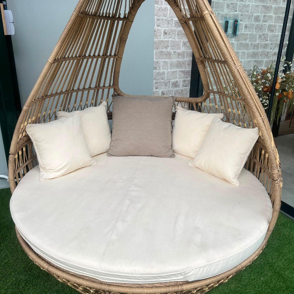 Bongo 02 Dagbed | Showroommodel, Tuin en Terras, Ophalen, Gebruikt, Kunststof