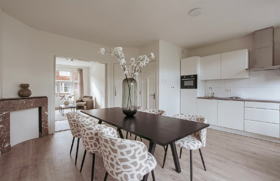 Klik PVC of Laminaatvloer met bijpassende muurplinten, Ophalen, Kunststof, Gebruikt, 10 m² of meer