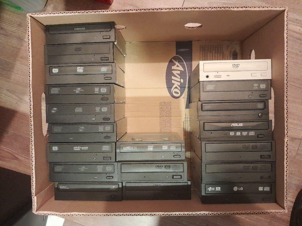 DVD/CD branders, Ophalen of Verzenden, Gebruikt, Intern, Cd