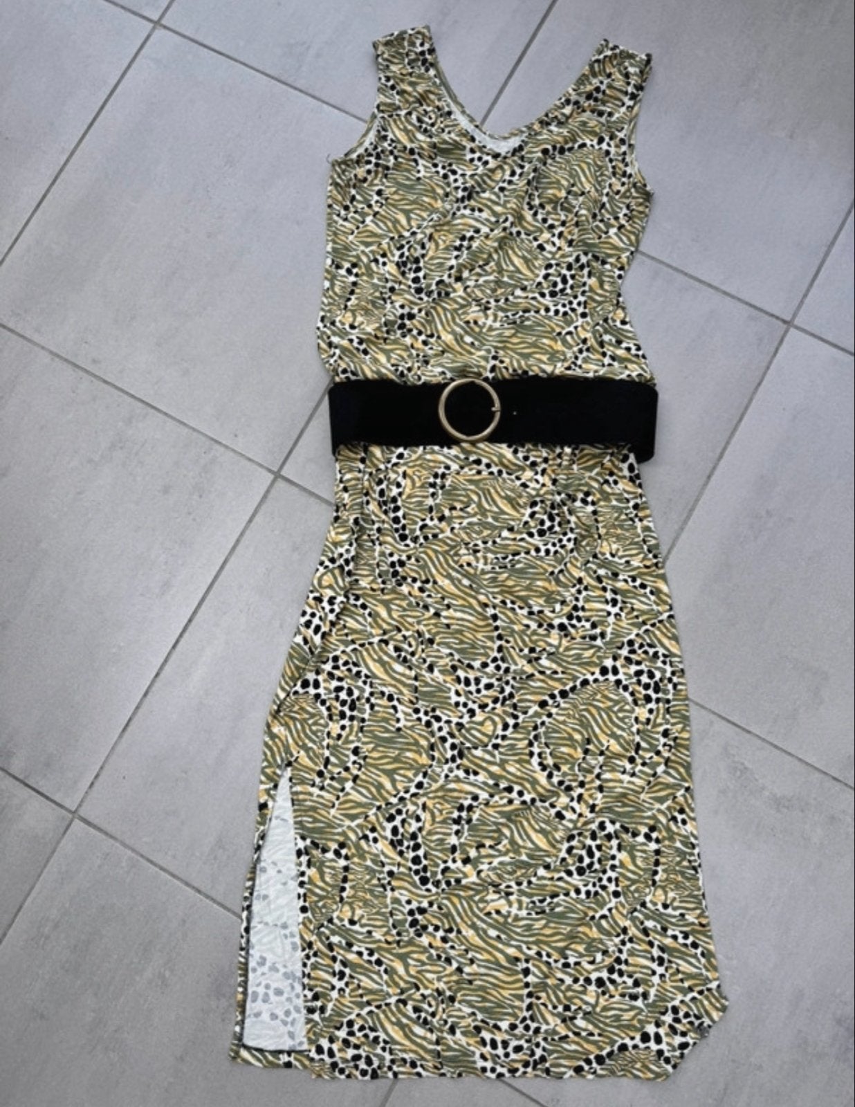 Poools zomerjurk met dierenprint en riem, maat 38, Maat 38/40 (M), Ophalen of Verzenden, Zo goed als nieuw, Onder de knie