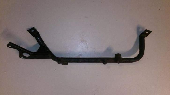 Suzuki RF900 beugel links RF 900 framebeugel achterframe rf, Ophalen of Verzenden, Gebruikt