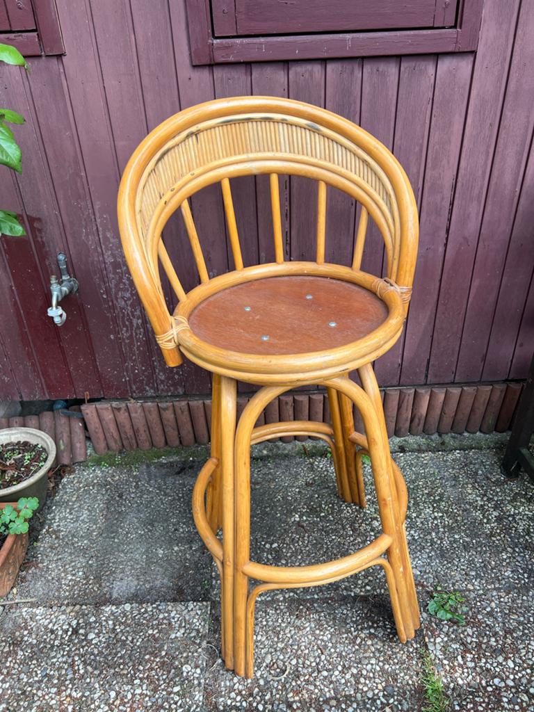 Vintage Rotan Barkruk Jaren '60, Huis en Inrichting, Barkrukken, Ophalen, Gebruikt, Met voetsteun, Hout