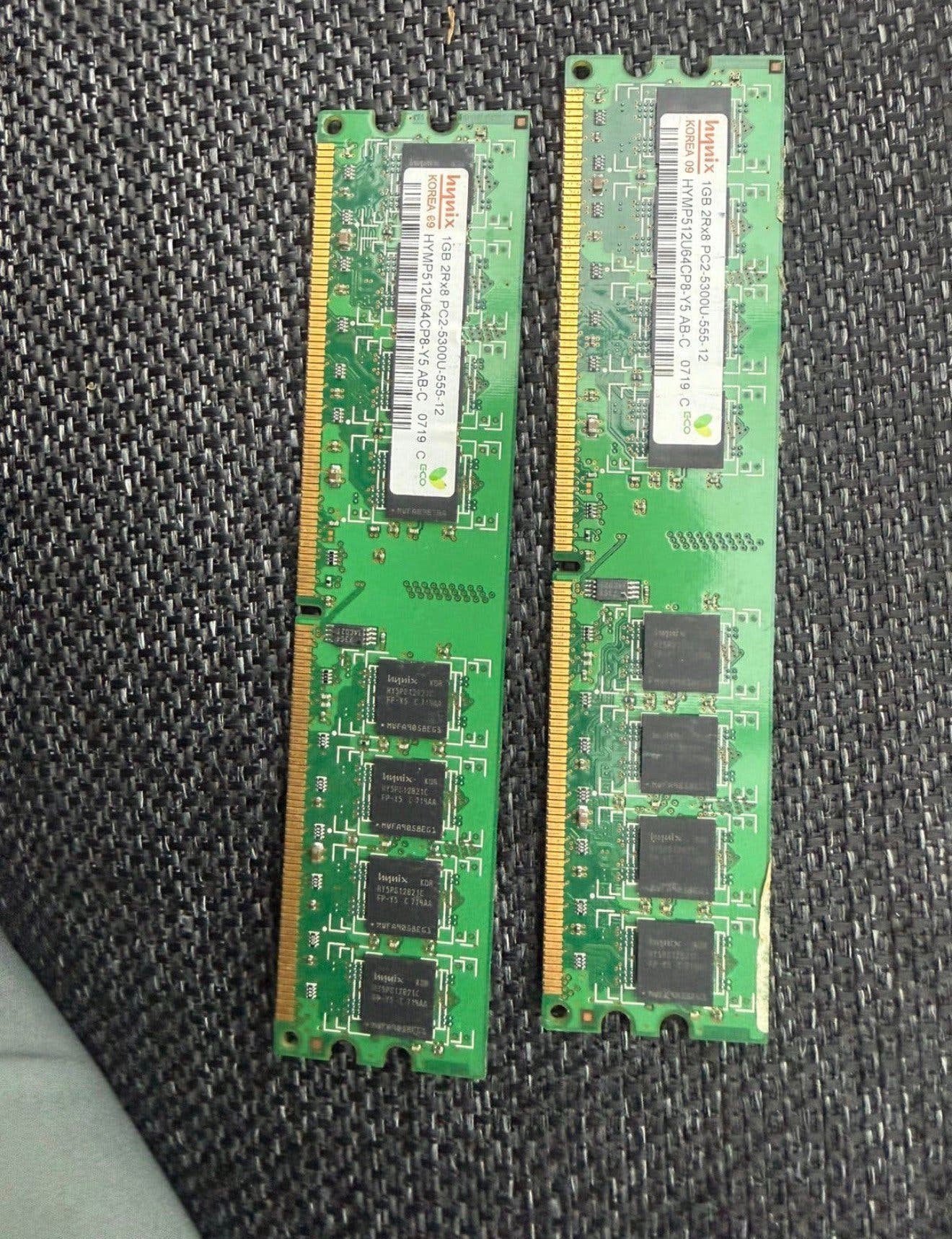 2rx8 pc2 allebei, Ophalen of Verzenden, Zo goed als nieuw, DDR2, Desktop