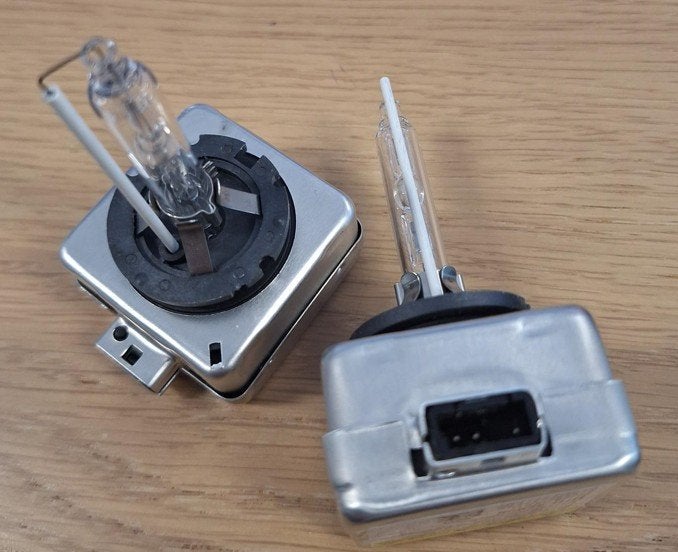 D3S xenonlamp 6000K Diamantwit (2 stuks) 35W Actie 35 euro, Ophalen of Verzenden, Nieuw