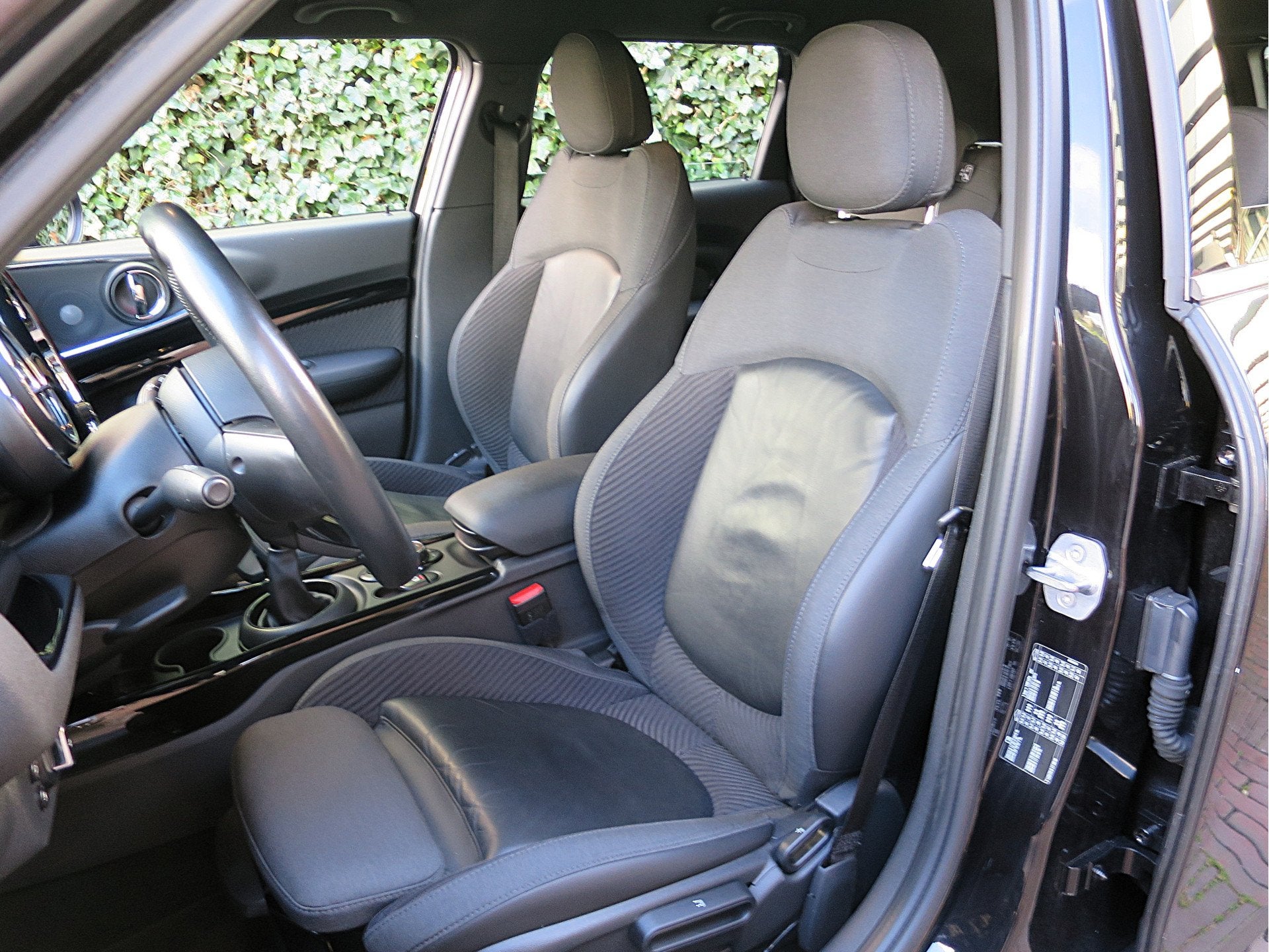 MINI Clubman 1.5 Cooper Chili Business Ed. F54 NL-auto, XL-n, 12 maanden, 136 pk, Gebruikt, Leder en Stof