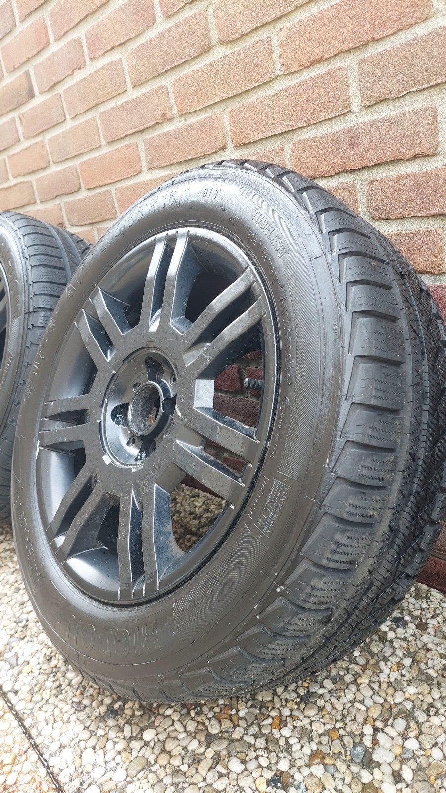 WINTERSET ALFA MITO EN BMW, Gebruikt, 16 inch, Banden en Velgen, Personenwagen