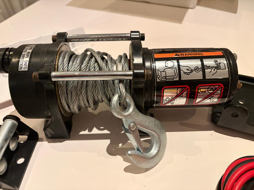 Elektrische Lier DW2000-12V en 24V - Nieuw in doos, Ophalen of Verzenden, Nieuw, Elektrisch