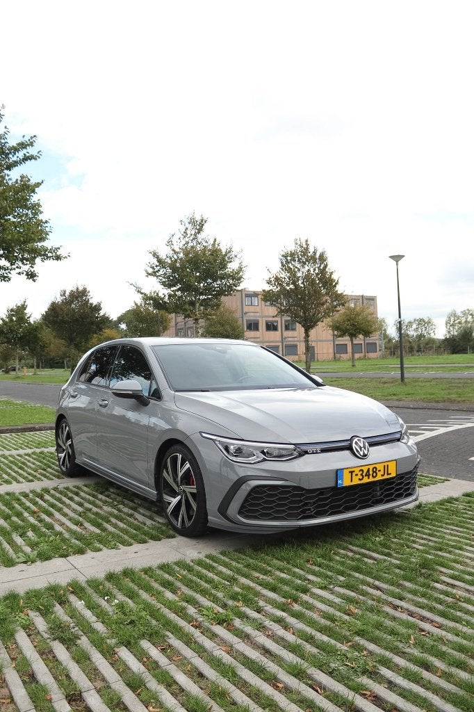 Volkswagen Golf 1.4 Ehybrid 245pk 2020 Grijs, Auto's, Dealer onderhouden, Euro 6, Bluetooth, 1395 cc
