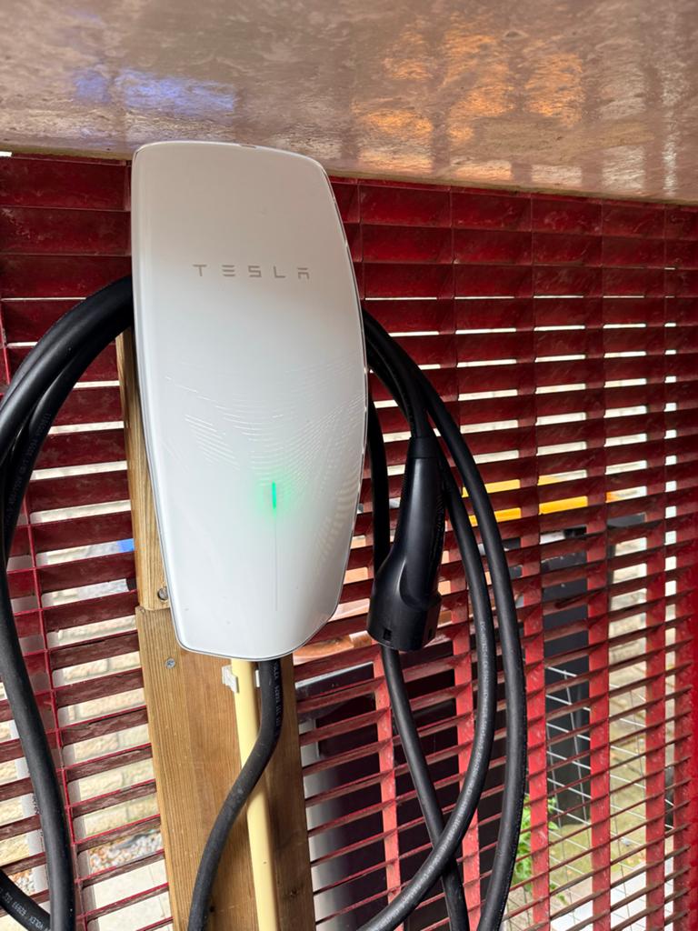 Tesla Wall Connector Gen 3 Laadpaal, Ophalen of Verzenden, Zo goed als nieuw, Laadpaal