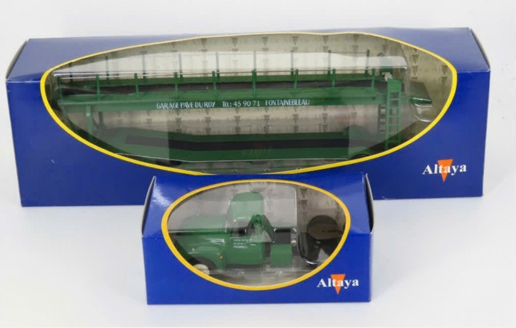 CITROEN U55 autotransporter PAVE DU ROY SCHAAL 1/43 IXO